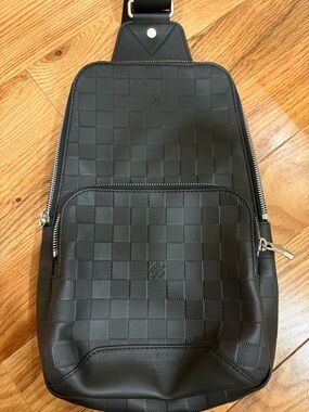Louis Vuitton Avenue Sling Bag Damier Infini